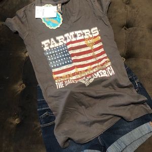 Gray v-neck tee